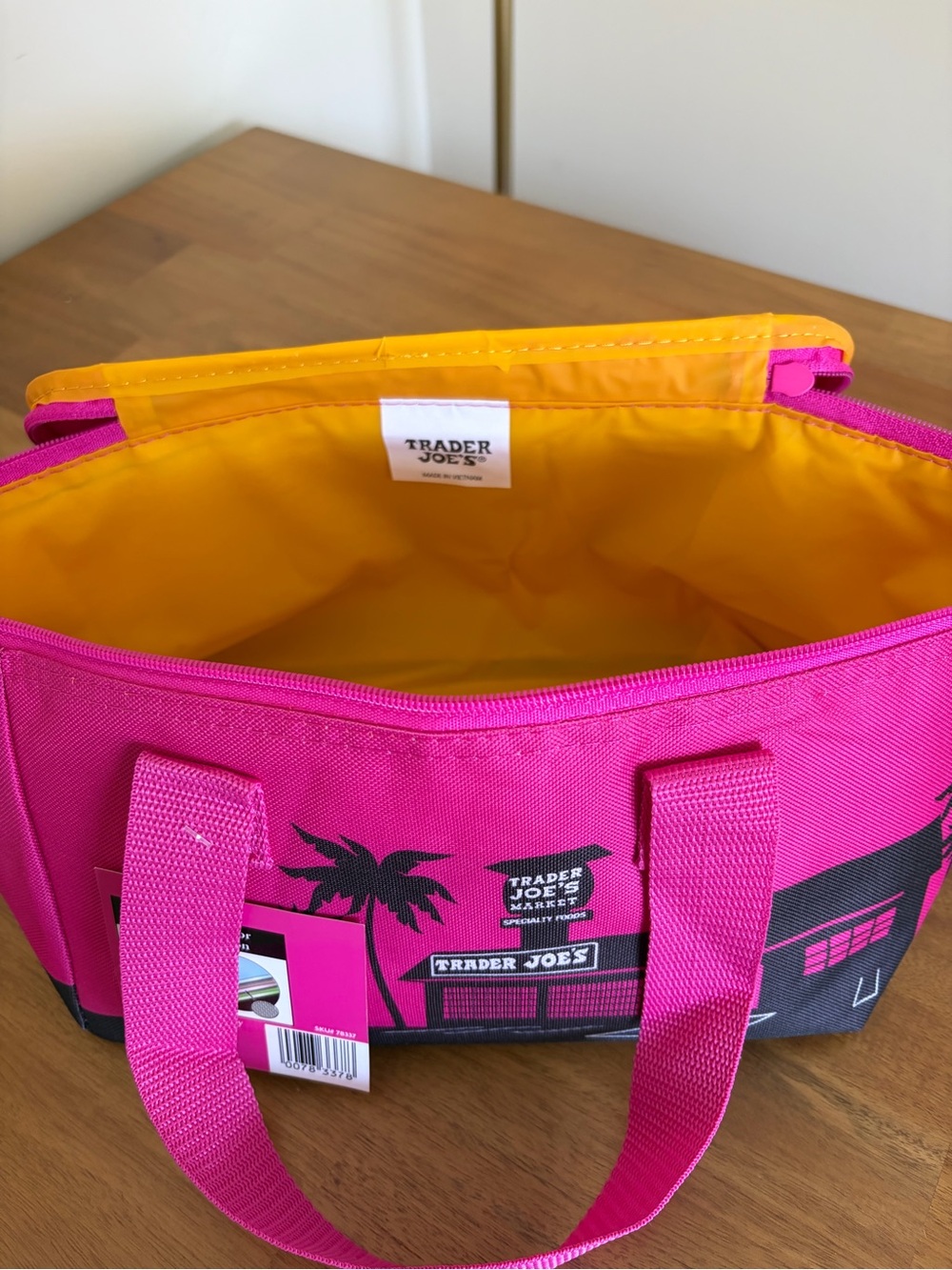 Trader Joe's Pink and Orange Insulated Lunch Tote - Picture 3 of 3